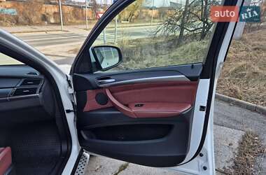 Позашляховик / Кросовер BMW X6 2010 в 