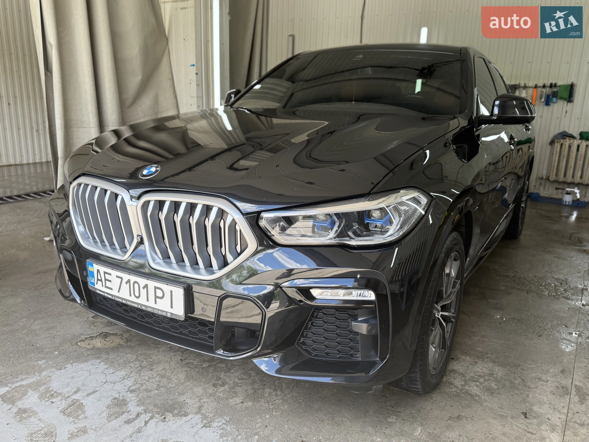 2021 BMW X6 - мініатюра 2