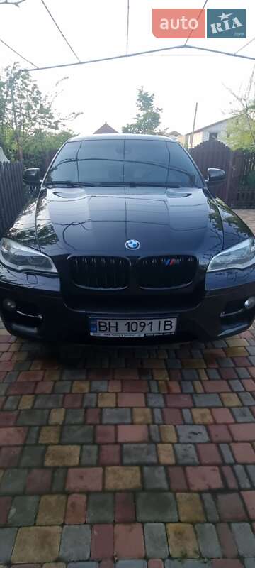 BMW X6 2012