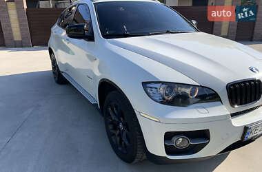 Внедорожник / Кроссовер BMW X6 2010 в 