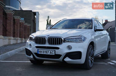 Внедорожник / Кроссовер BMW X6 2018 в 
