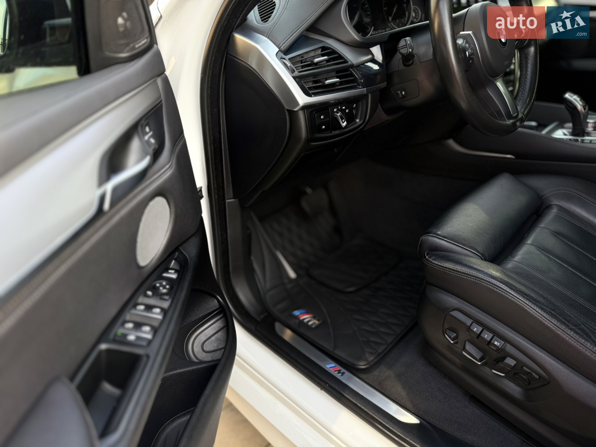 2017 BMW X6 - мініатюра 12