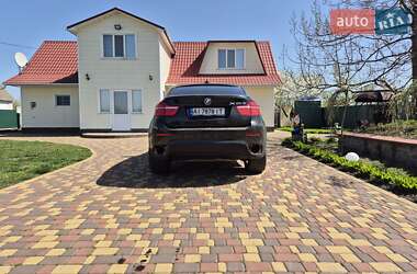 Позашляховик / Кросовер BMW X6 2011 в 