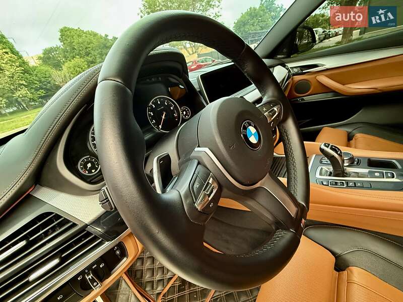 Внедорожник / Кроссовер BMW X6 2017 в Одессе