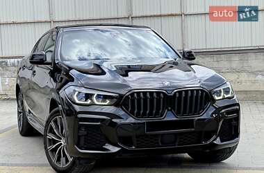 Внедорожник / Кроссовер BMW X6 2021 в 