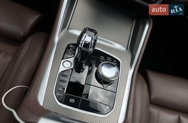 Внедорожник / Кроссовер BMW X6 2021 в 