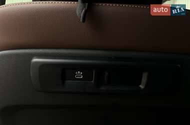Внедорожник / Кроссовер BMW X6 2021 в 