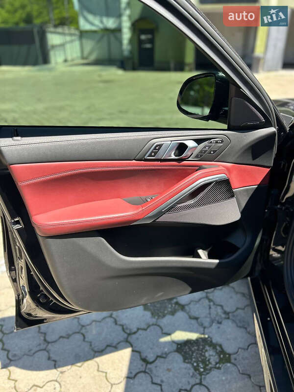 Позашляховик / Кросовер BMW X6 2020 в Чернівцях