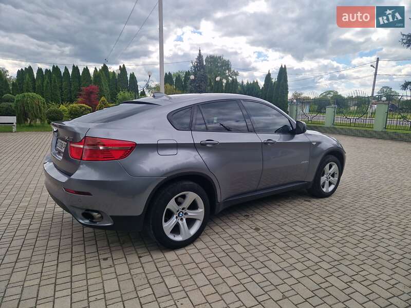 Позашляховик / Кросовер BMW X6 2010 в Самборі