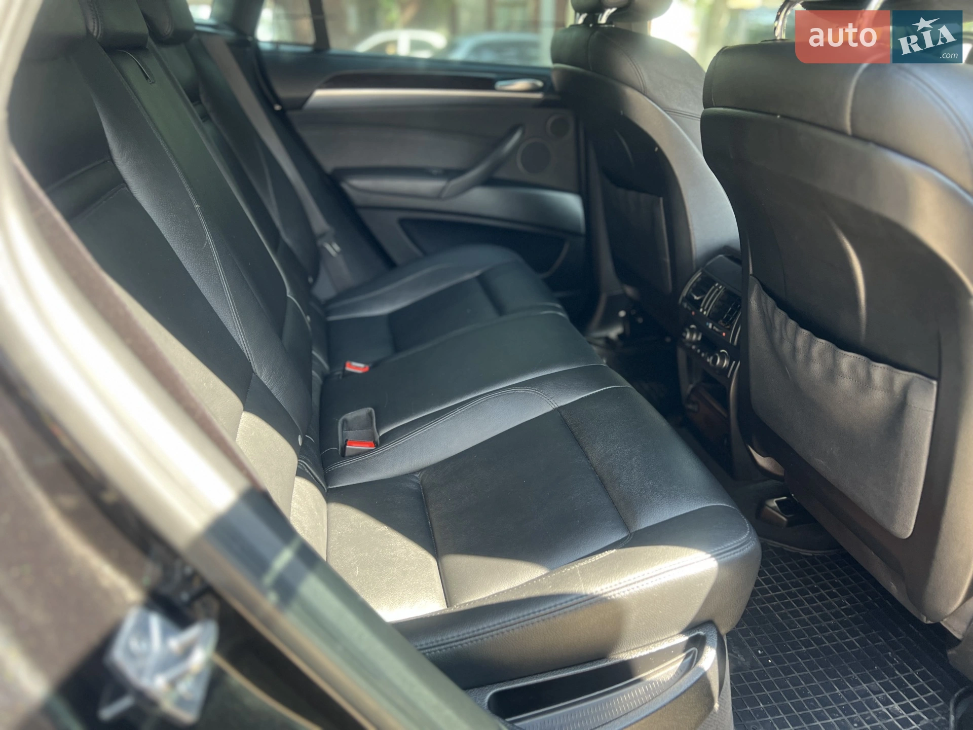 2012 BMW X6 - мініатюра 3