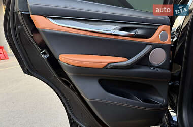 Позашляховик / Кросовер BMW X6 2018 в 