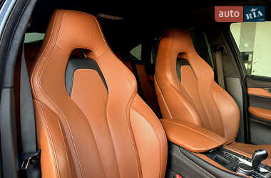 Позашляховик / Кросовер BMW X6 2018 в 