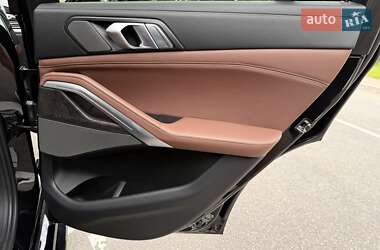 Позашляховик / Кросовер BMW X6 2023 в 