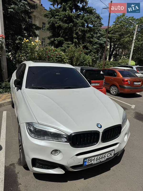 Позашляховик / Кросовер BMW X6 2015 в Одесі