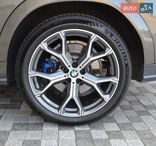 Позашляховик / Кросовер BMW X6 2020 в Києві