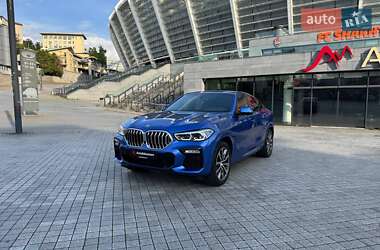 Внедорожник / Кроссовер BMW X6 2019 в 
