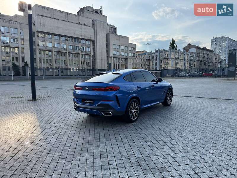 Внедорожник / Кроссовер BMW X6 2019 в Киеве