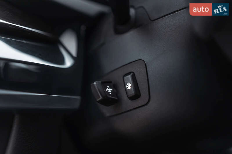 Внедорожник / Кроссовер BMW X6 2016 в Полтаве фото 8 Внедорожник / Кроссовер BMW X6 2016 в Полтаве