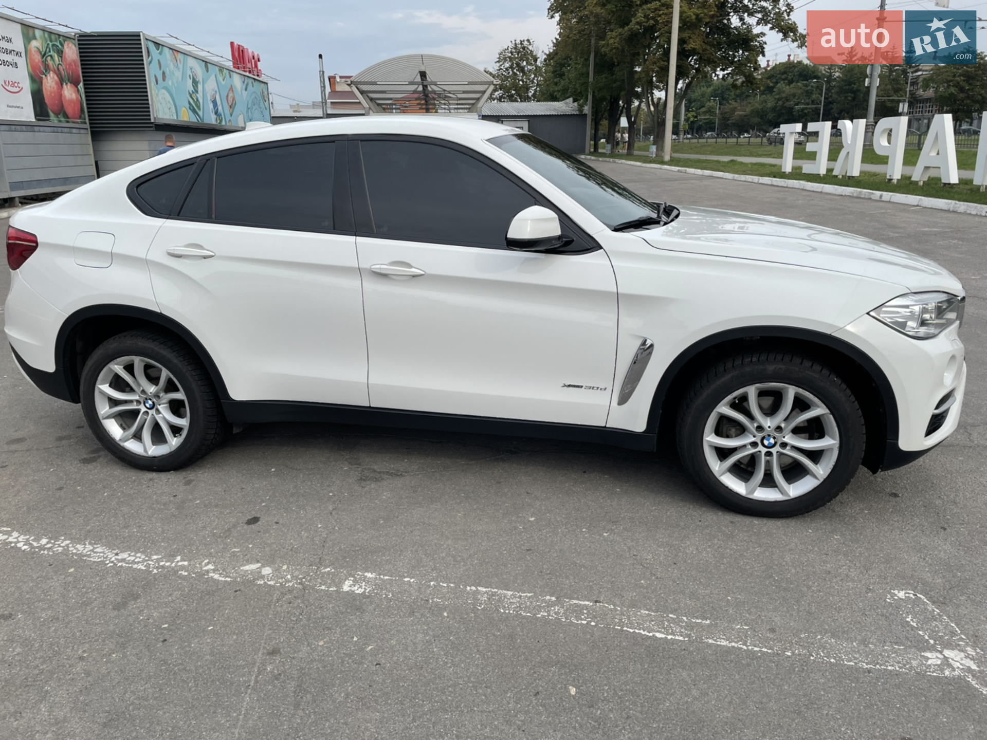 2016 BMW X6 - мініатюра 2