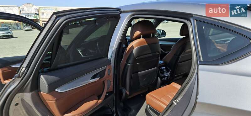 Внедорожник / Кроссовер BMW X6 2015 в Черновцах