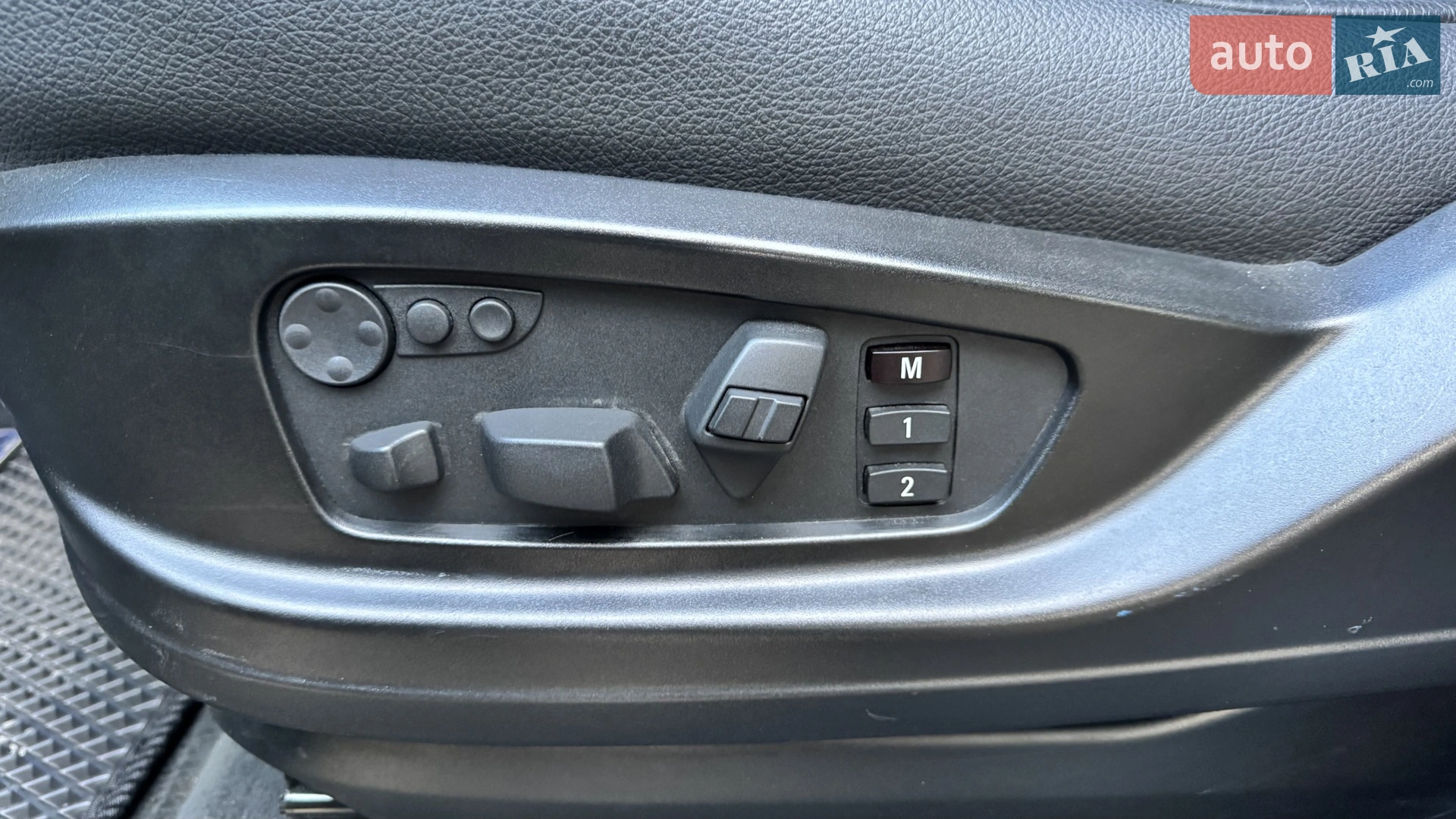 2012 BMW X6 - мініатюра 34
