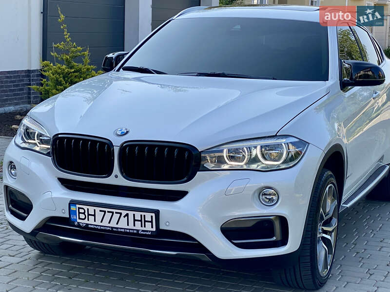 Внедорожник / Кроссовер BMW X6 2015 в Одессе фото 5 Внедорожник / Кроссовер BMW X6 2015 в Одессе