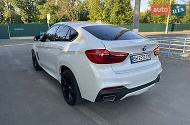 Позашляховик / Кросовер BMW X6 2017 в 