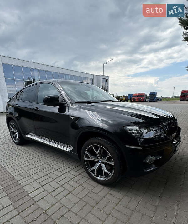 BMW X6 2012