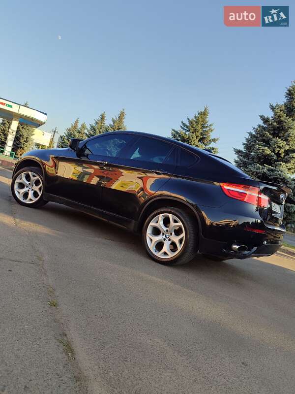 BMW X6 2012