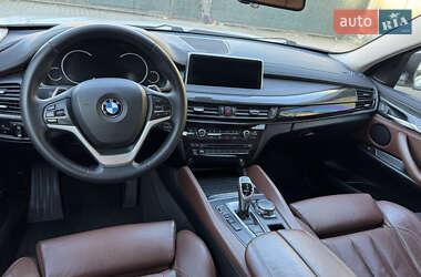 Позашляховик / Кросовер BMW X6 2016 в 