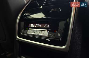 Позашляховик / Кросовер BMW X6 2020 в 