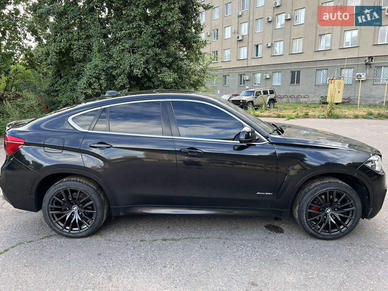 Внедорожник / Кроссовер BMW X6 2015 в Черкассах