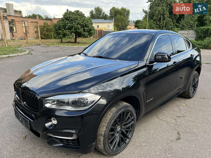 Внедорожник / Кроссовер BMW X6 2015 в Черкассах