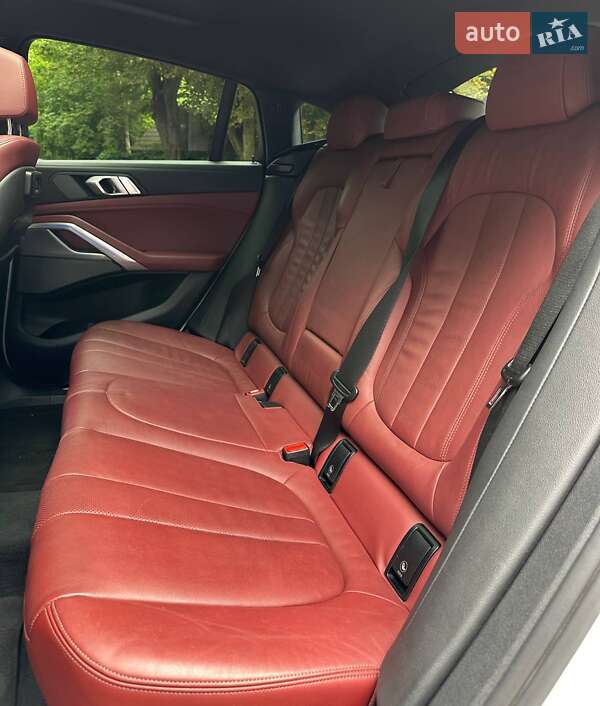 Внедорожник / Кроссовер BMW X6 2020 в Львове