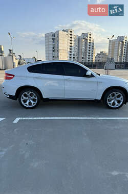 Внедорожник / Кроссовер BMW X6 2011 в 