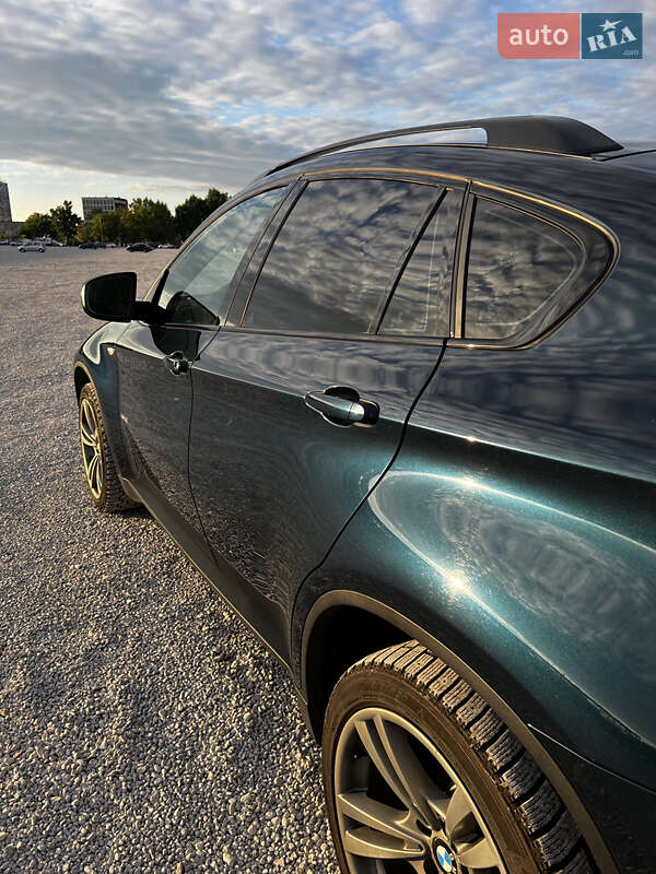 Позашляховик / Кросовер BMW X6 2012 в Чернівцях