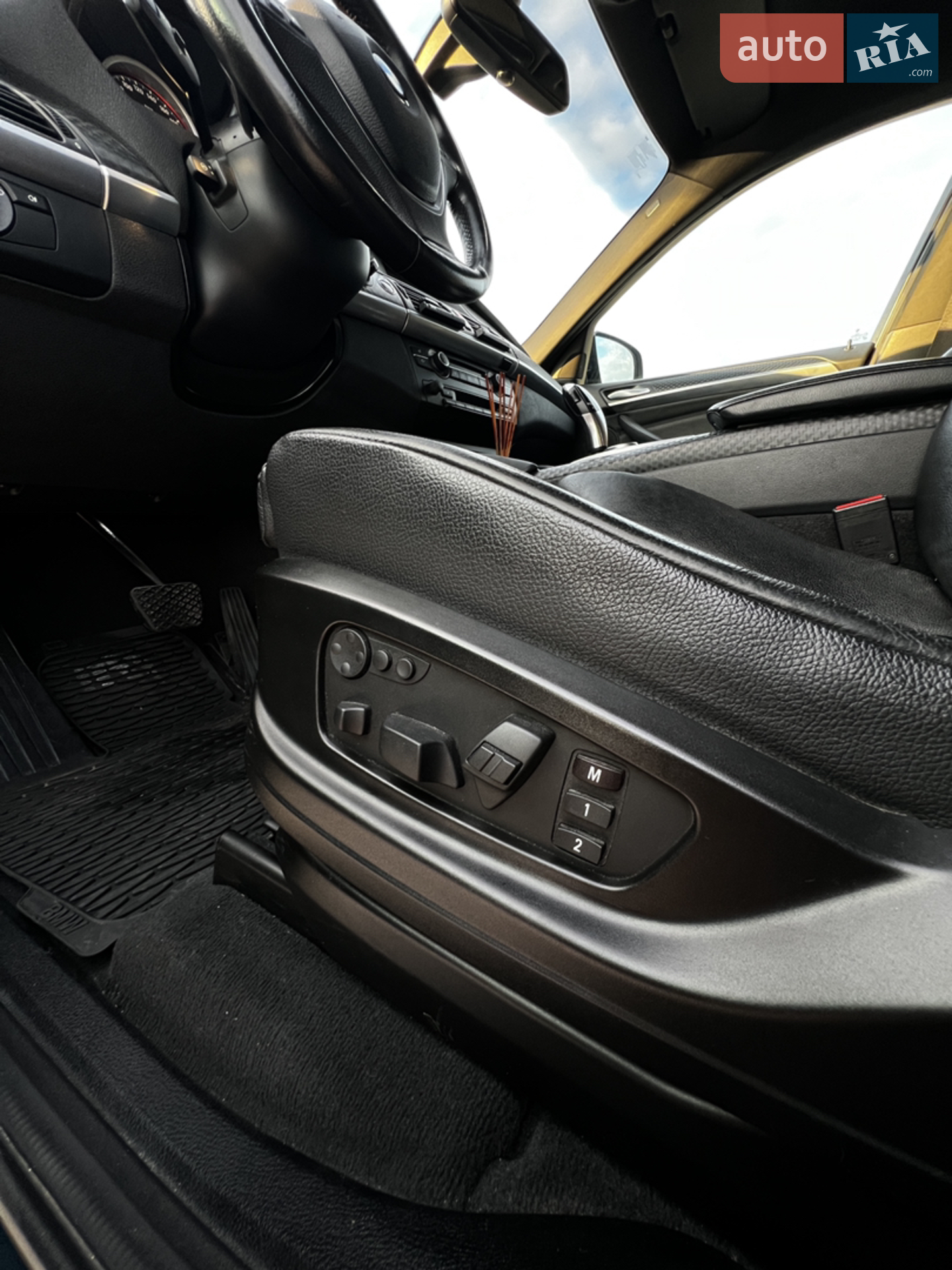 2012 BMW X6 - мініатюра 22