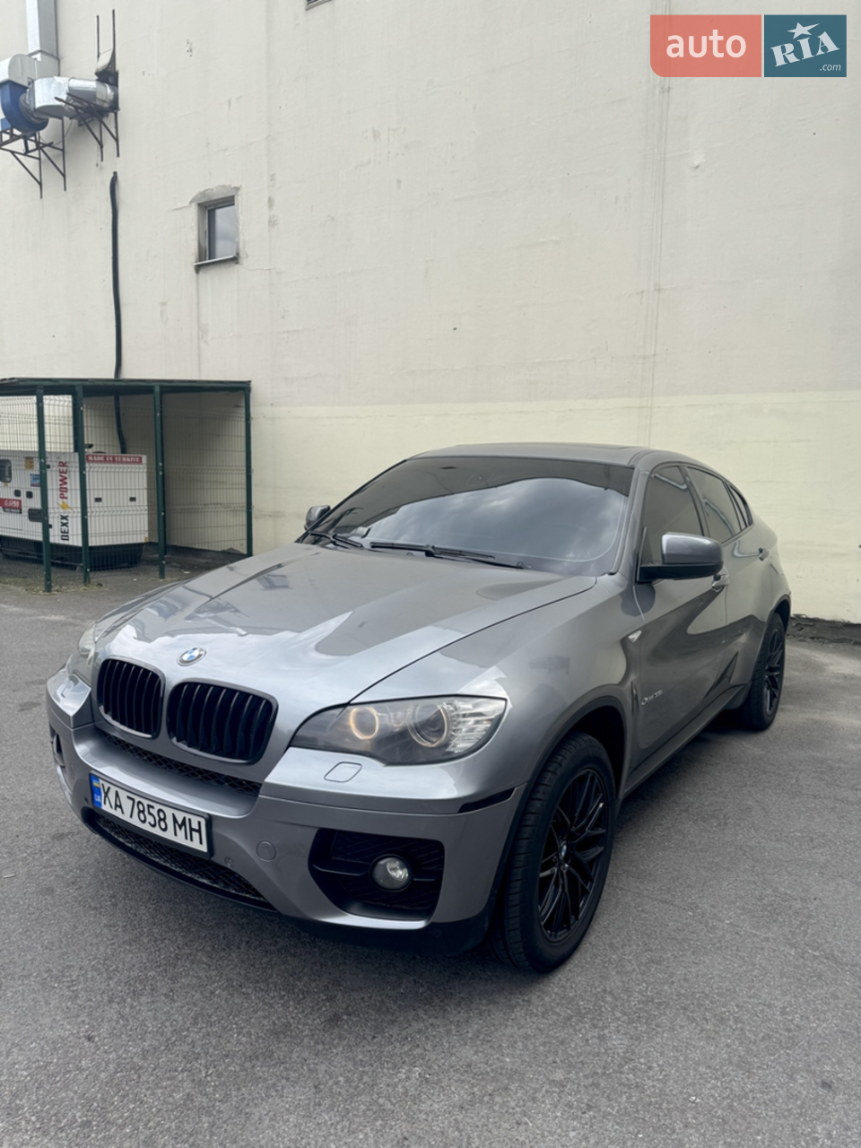2010 BMW X6 - мініатюра 19