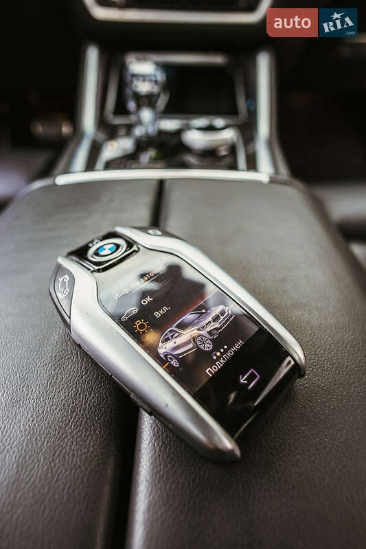 Внедорожник / Кроссовер BMW X6 2022 в Киеве