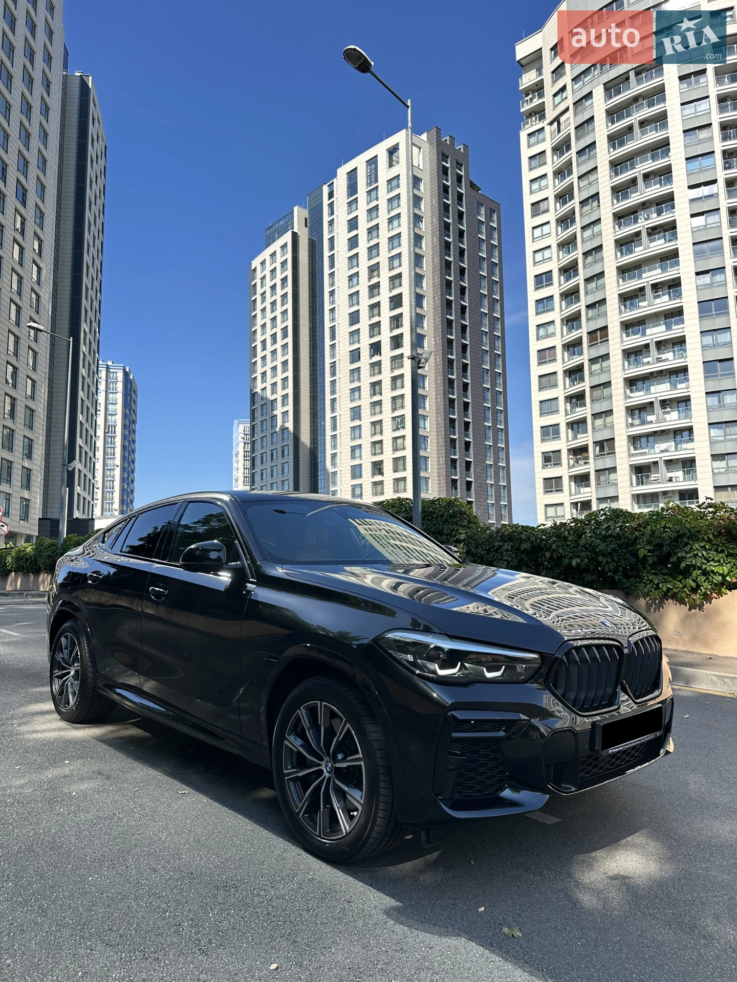 2022 BMW X6 - мініатюра 2