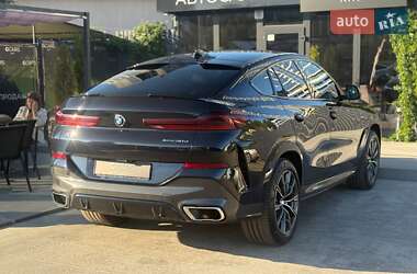 Позашляховик / Кросовер BMW X6 2022 в 