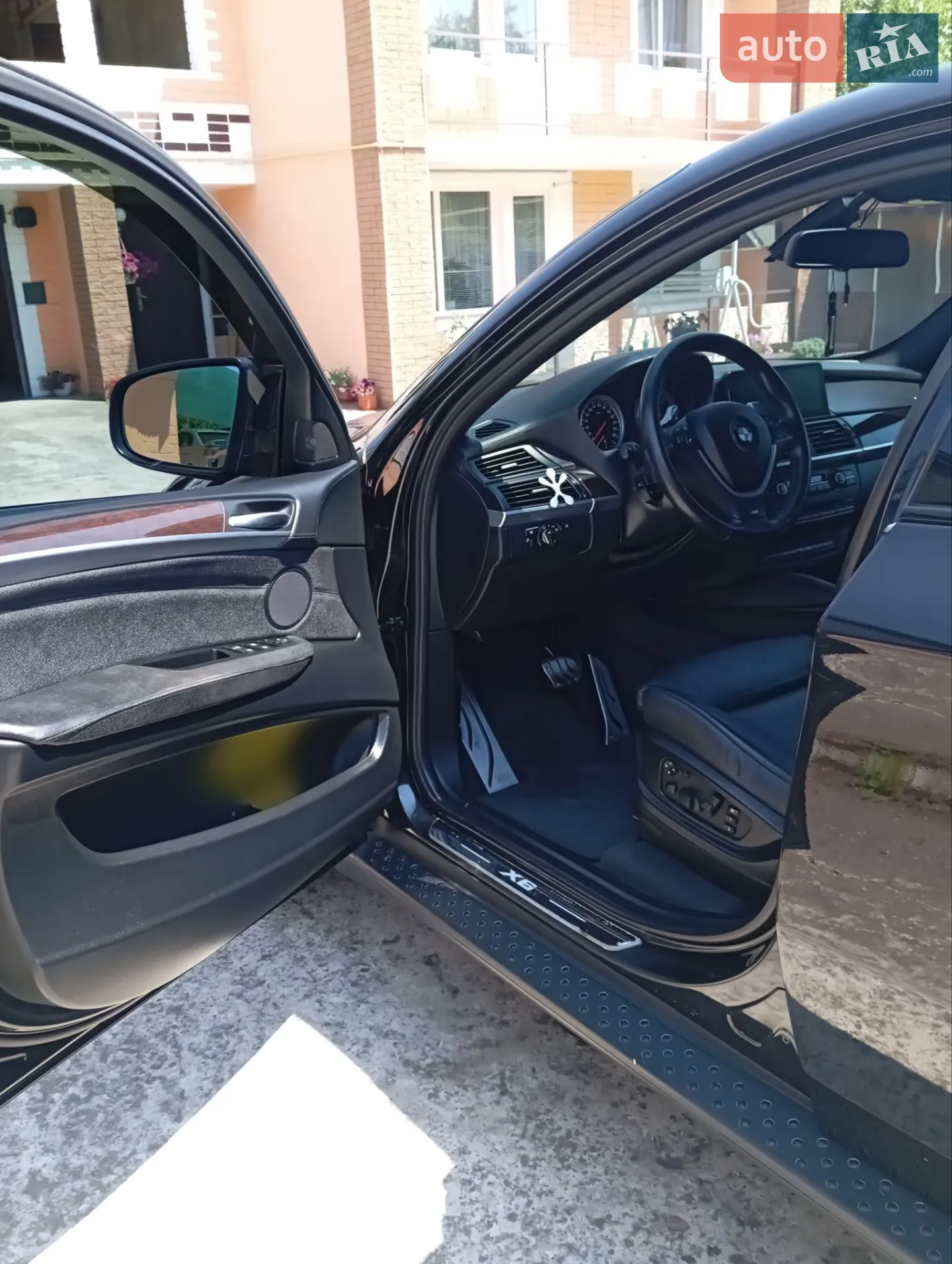 2010 BMW X6 - мініатюра 6