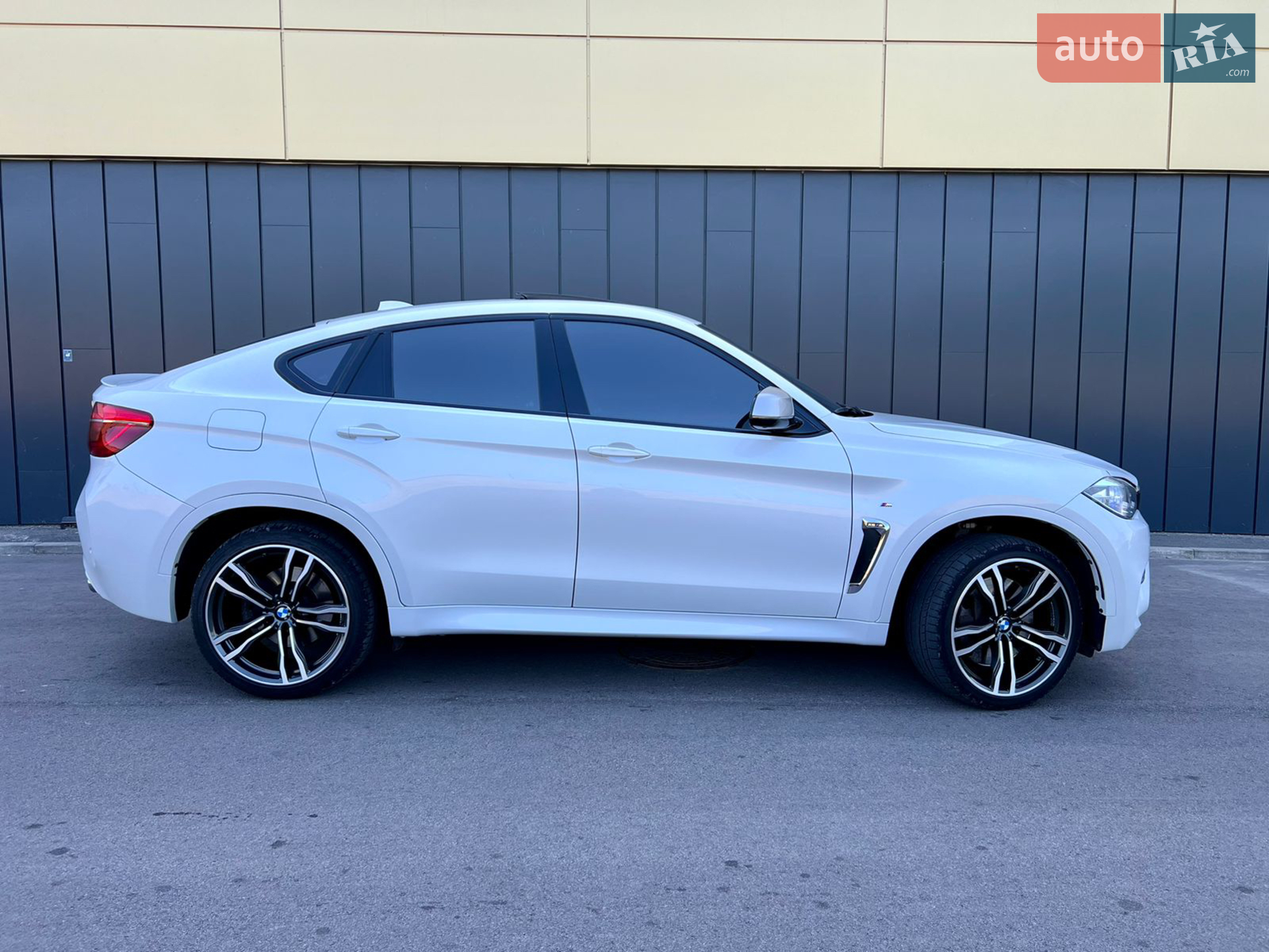 2017 BMW X6 - мініатюра 31