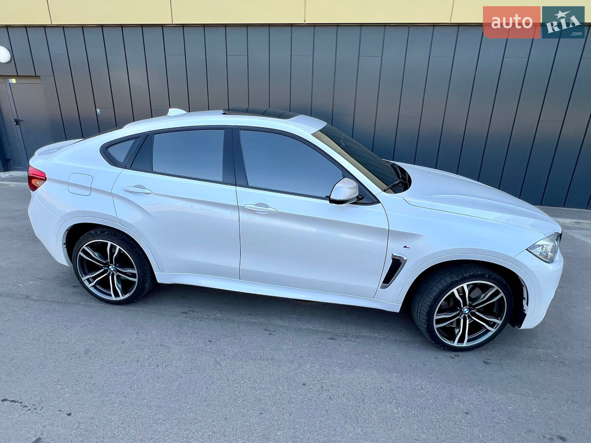 2017 BMW X6 - мініатюра 40