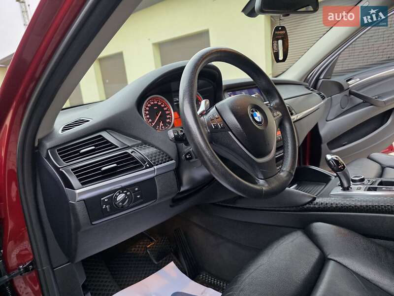 Внедорожник / Кроссовер BMW X6 2010 в Хмельницком