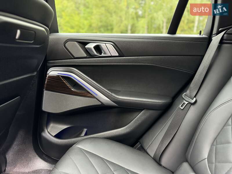 Внедорожник / Кроссовер BMW X6 2024 в Трускавце