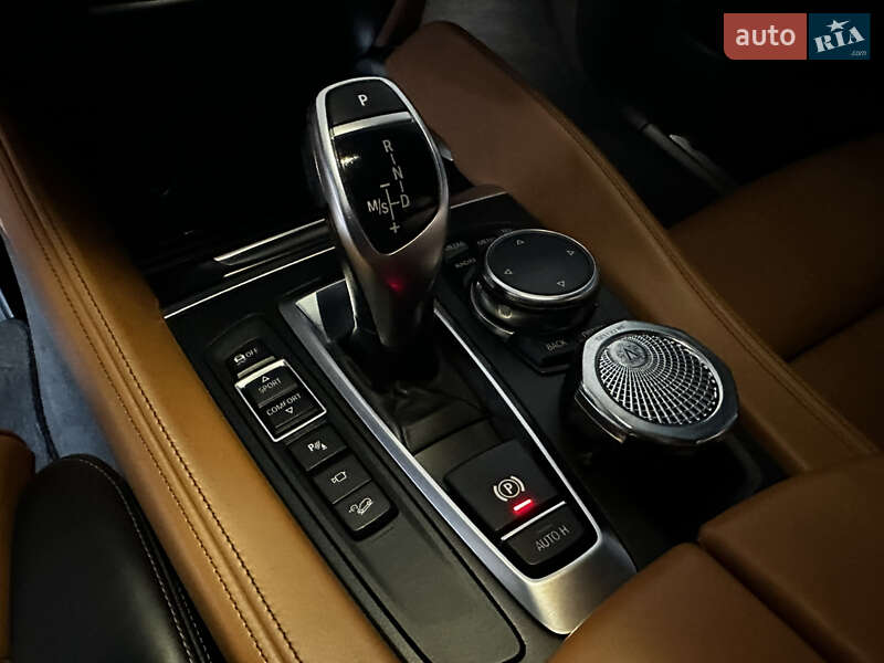 Позашляховик / Кросовер BMW X6 2015 в Харкові