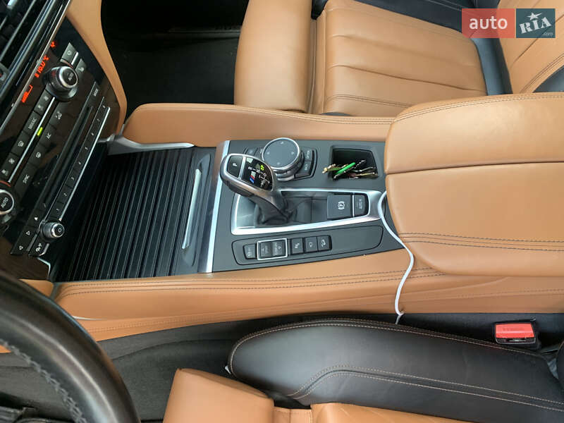 Позашляховик / Кросовер BMW X6 2016 в Тернополі