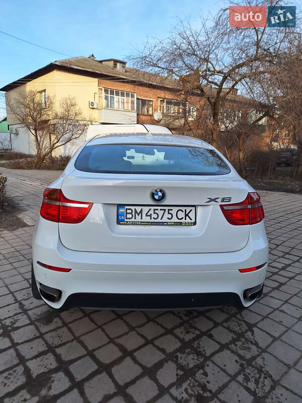 Внедорожник / Кроссовер BMW X6 2010 в Ахтырке