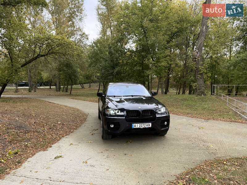 Позашляховик / Кросовер BMW X6 2011 в Києві